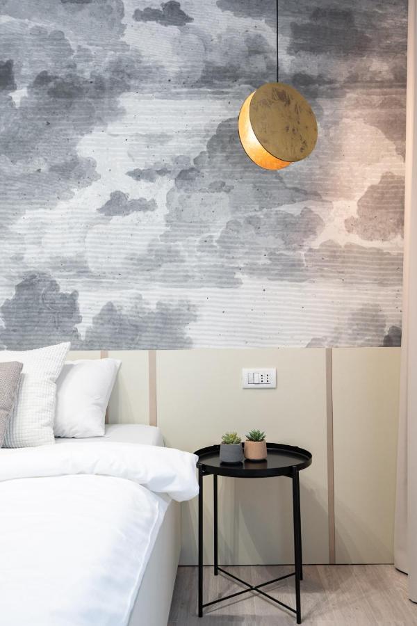 Four Bedroom Apartment, Old Town Bukares Bagian luar foto